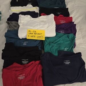 15 Ladies Lane Bryant Long Sleeve V neck T-shirts 26-28